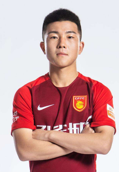 天才球员展现超凡实力助队斩获胜利的简单介绍 天才球员展现超凡实力助队斩获胜利的简单介绍