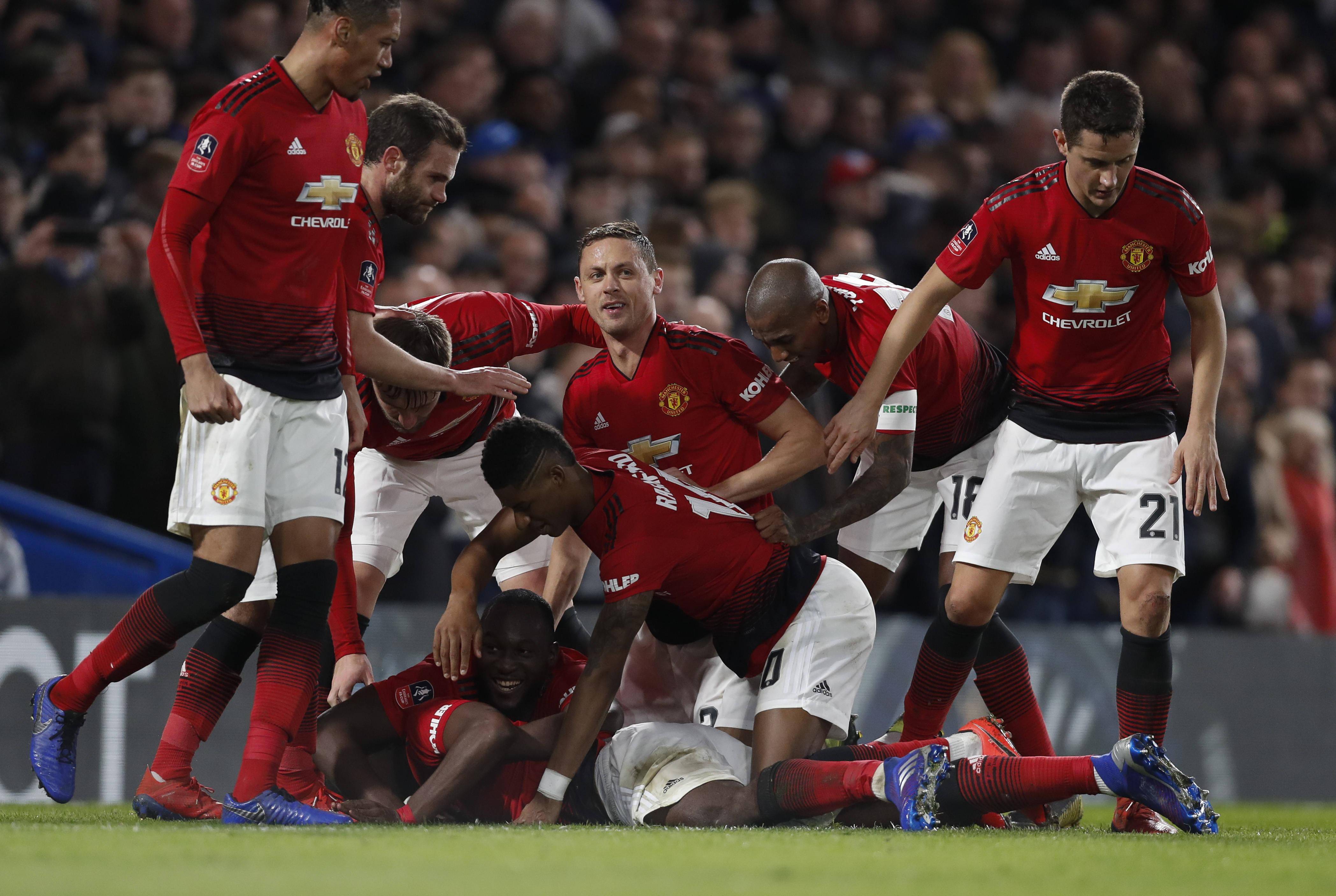 B体育体育培训-曼联主场不敌西汉姆，遭遇失利