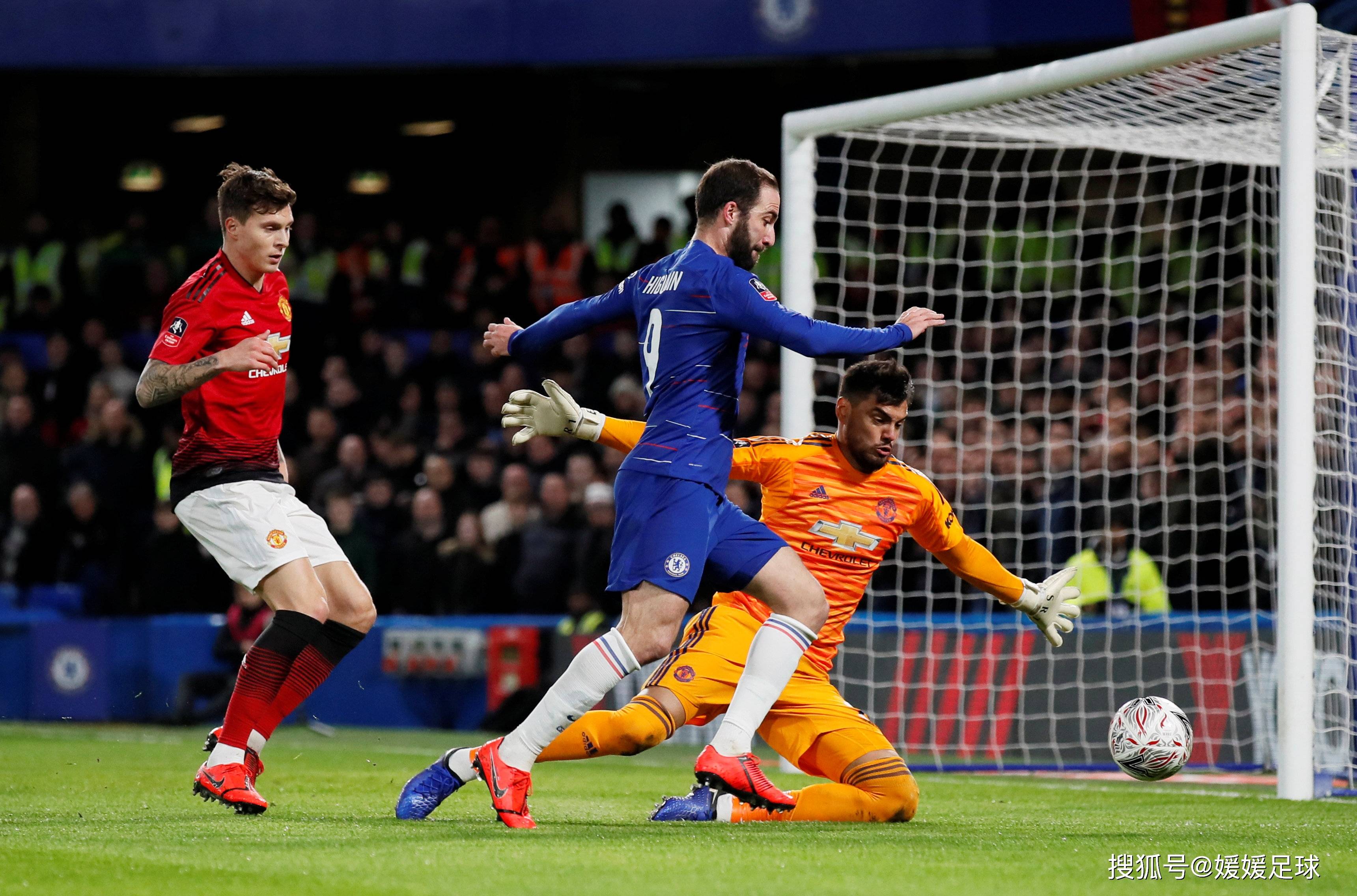 曼联主场不敌西汉姆,遭遇失利 曼联主场不敌西汉姆,遭遇失利