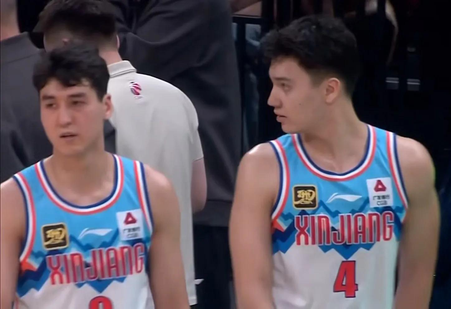 江苏龙队主场大胜云南队,全队发挥出色 江苏龙队主场大胜云南队,全队发挥出色