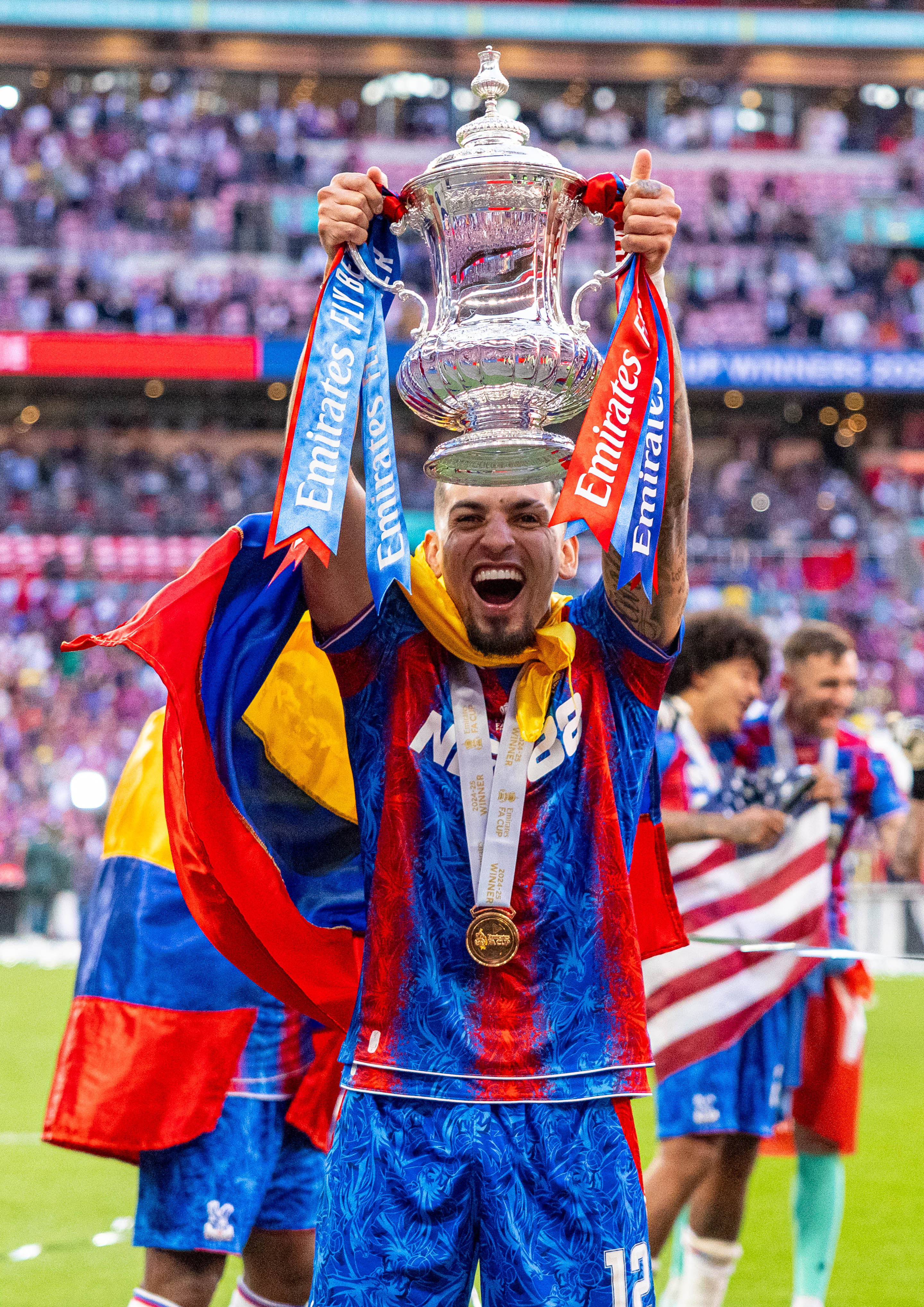 关于夺冠瞬间!足球联赛最佳瞬间的信息 关于夺冠瞬间!足球联赛最佳瞬间的信息