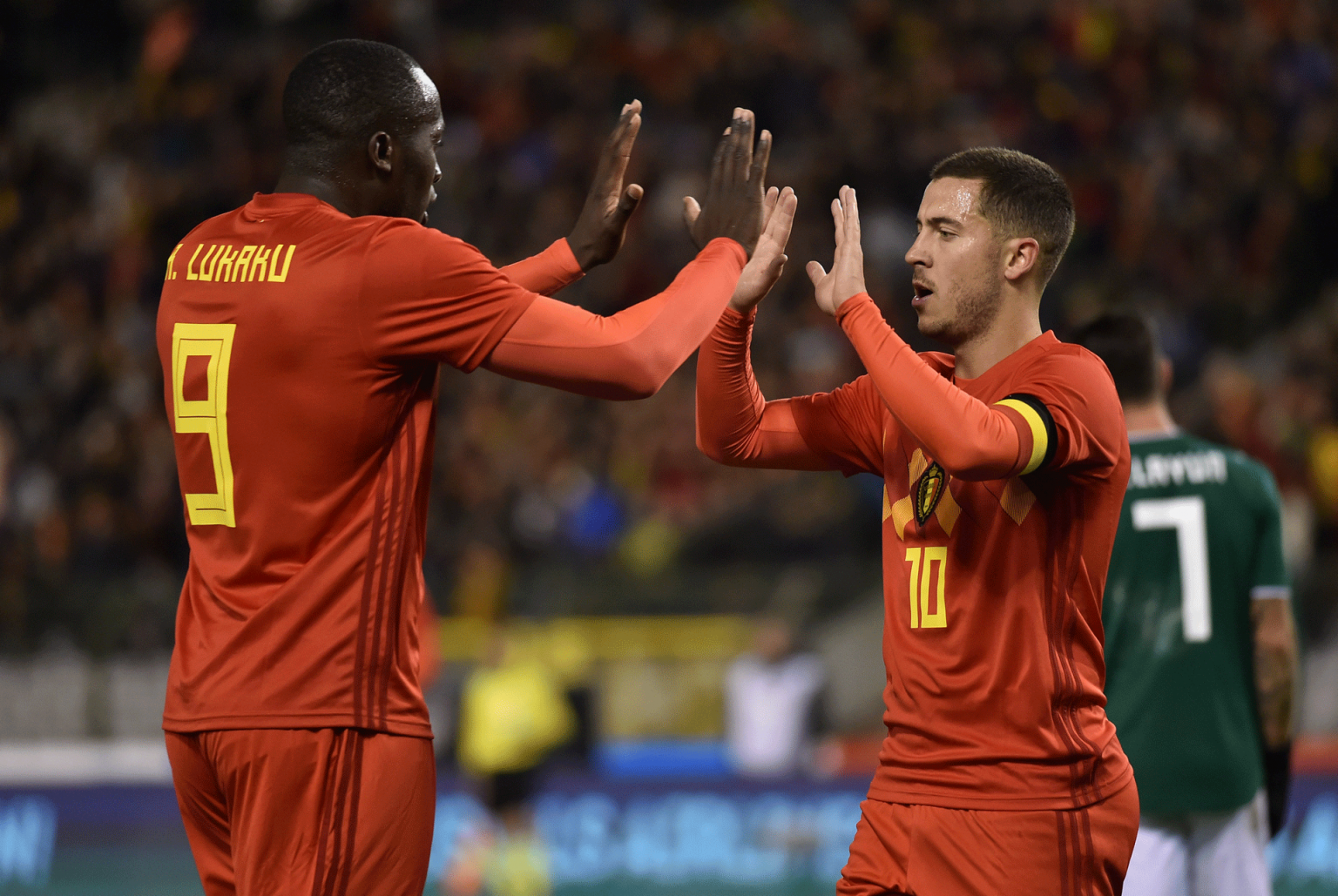 B体育体育在线-包含比利时队完胜冰岛，顺利晋级欧国联半决赛的词条