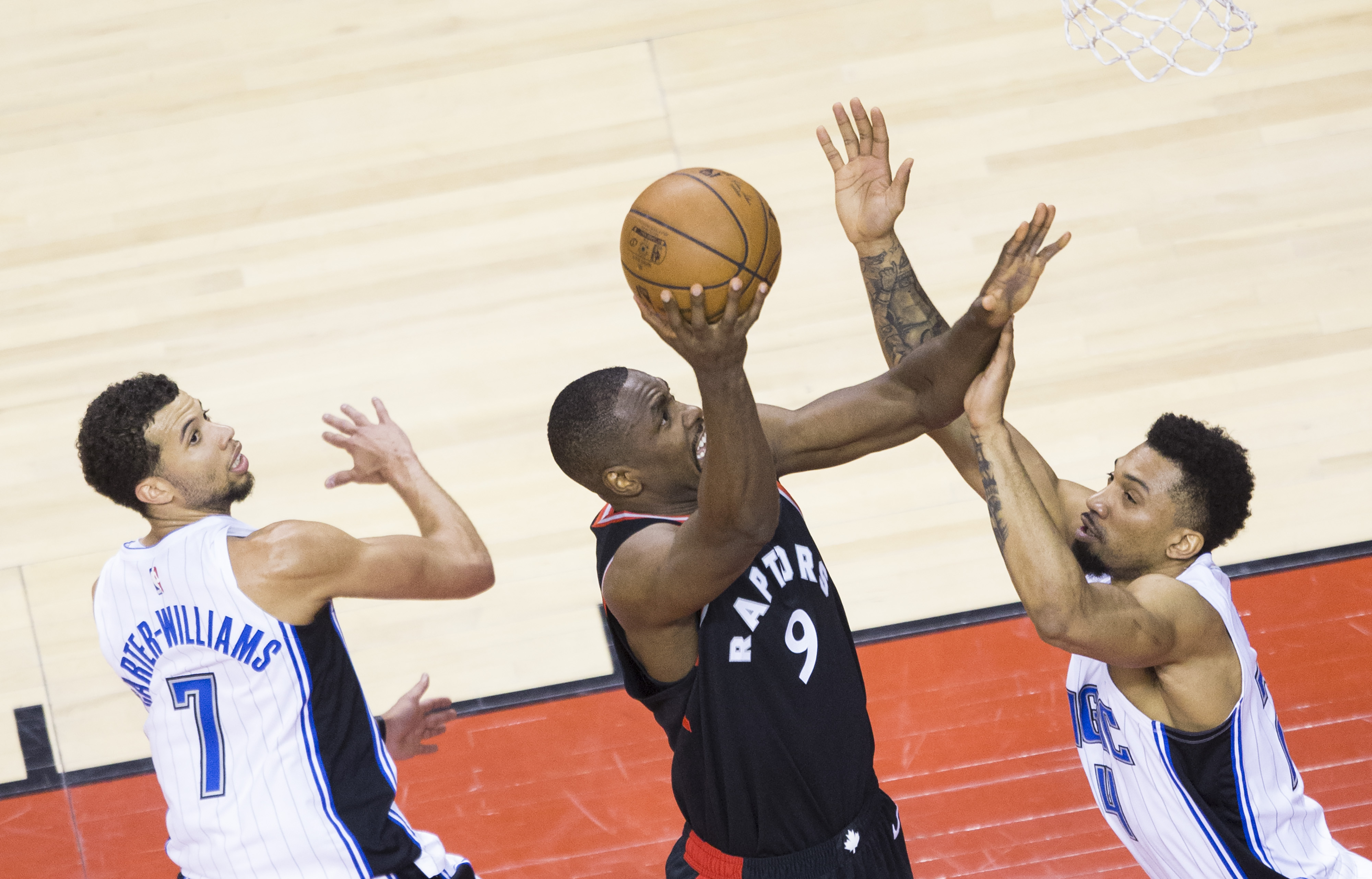 B体育体育中国官网-猛龙逆转魔术取得一胜