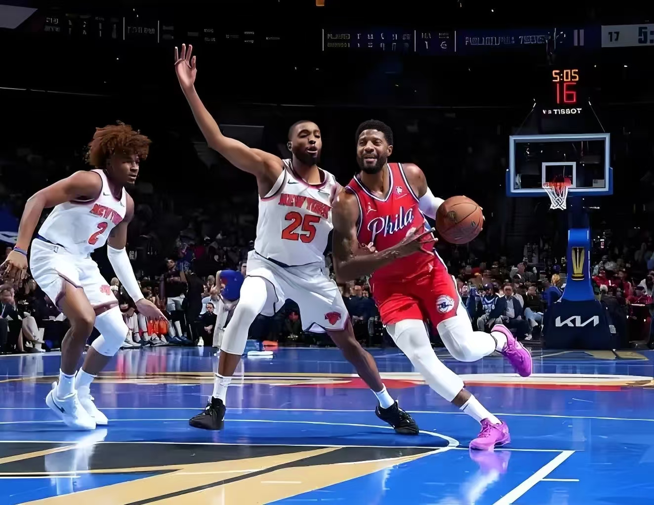 B体育体育app下载地址-人在加时赛中击败猛龙，恩比德狂砍分